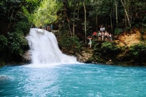 Blue Hole St. MARY