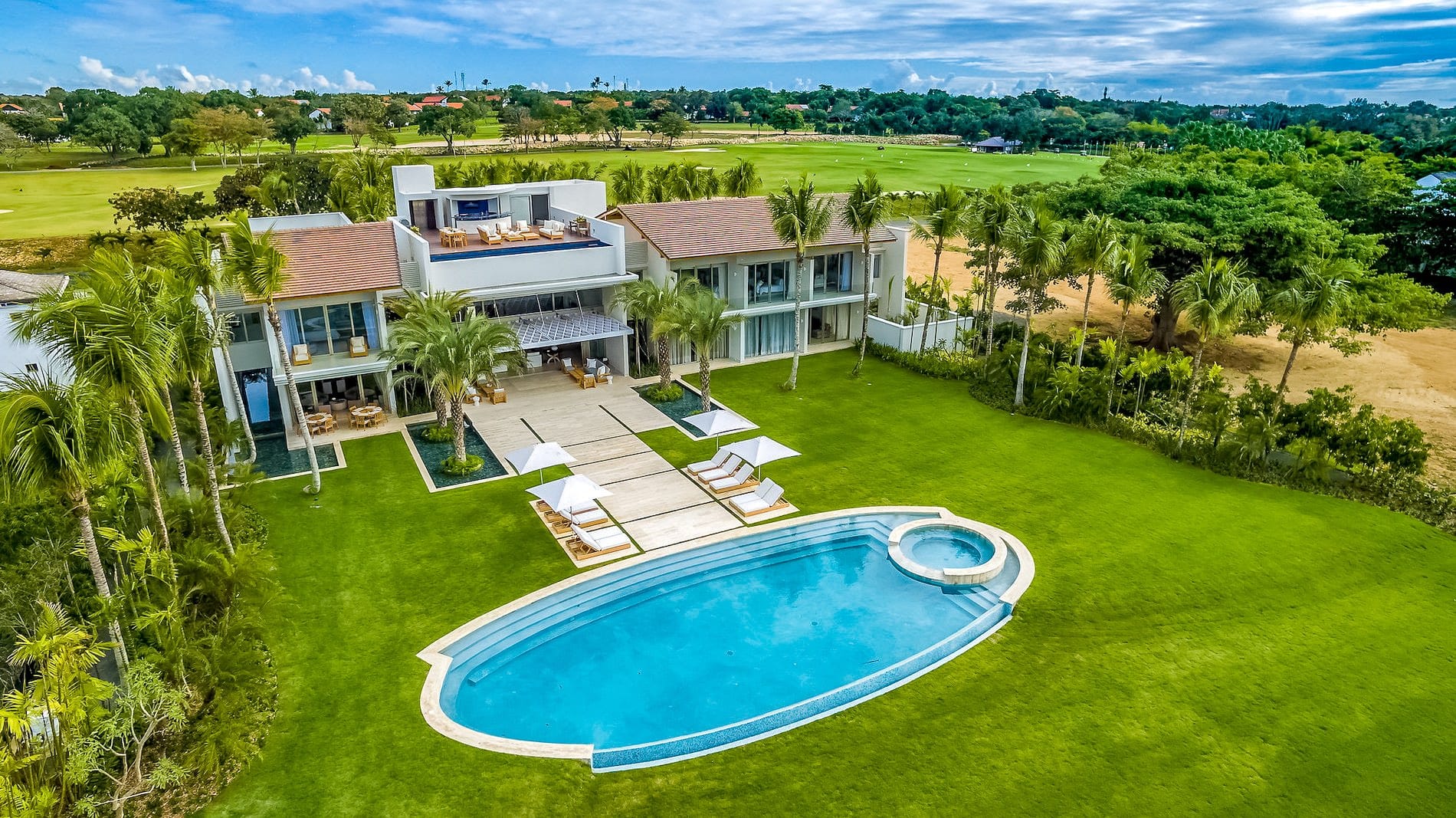 Luxury Villas For Rent in the Dominican Republic | Casa de Campo