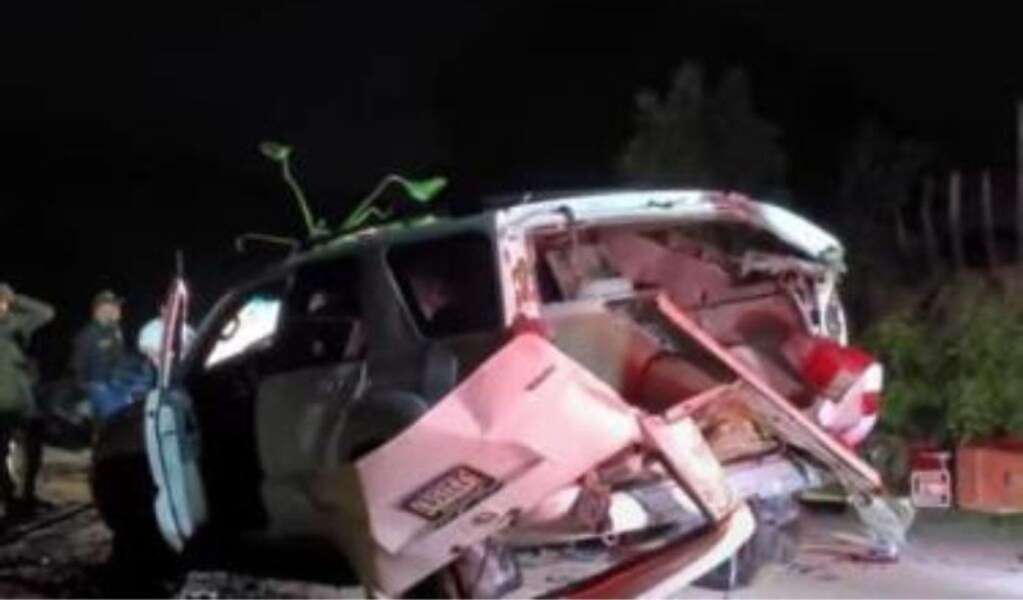At least 13 migrants killed in accident